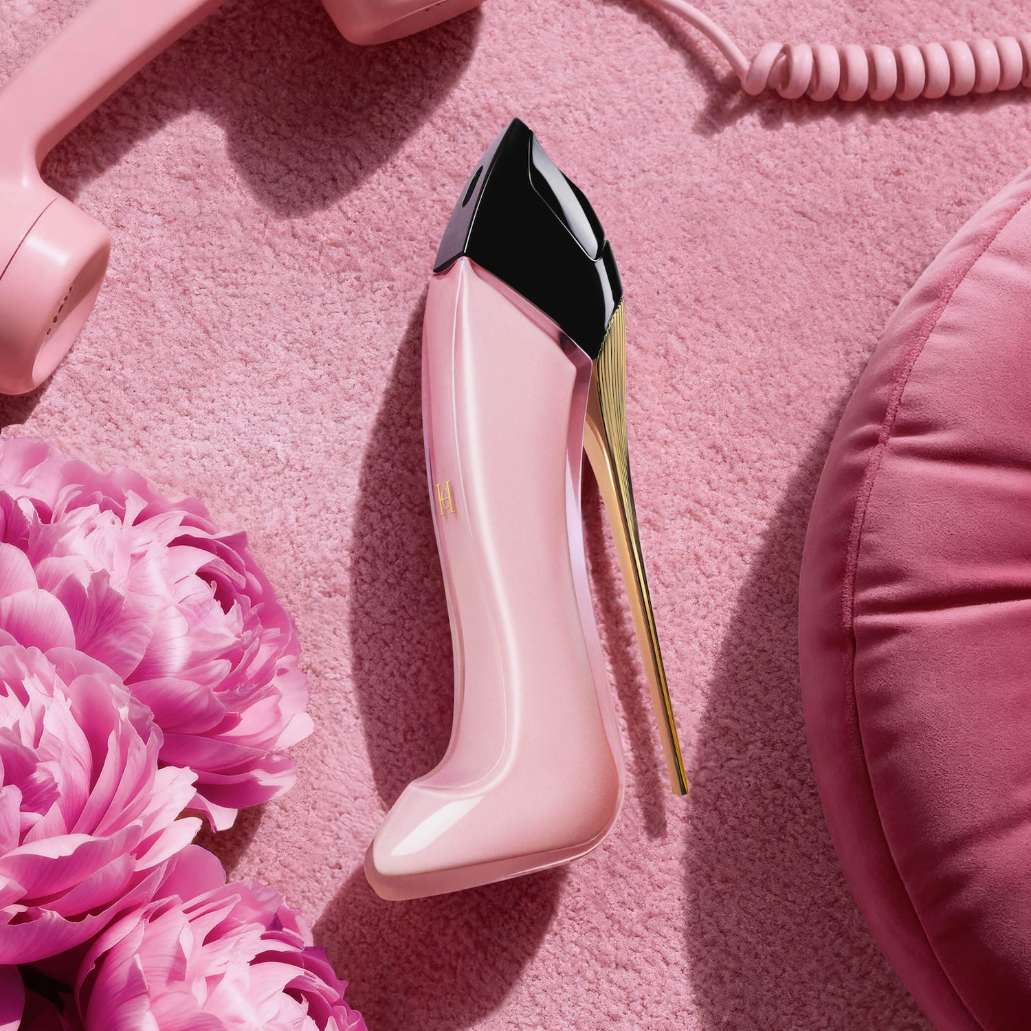 Good Girl Blush Eau de Parfum with Floral Vanilla - Carolina