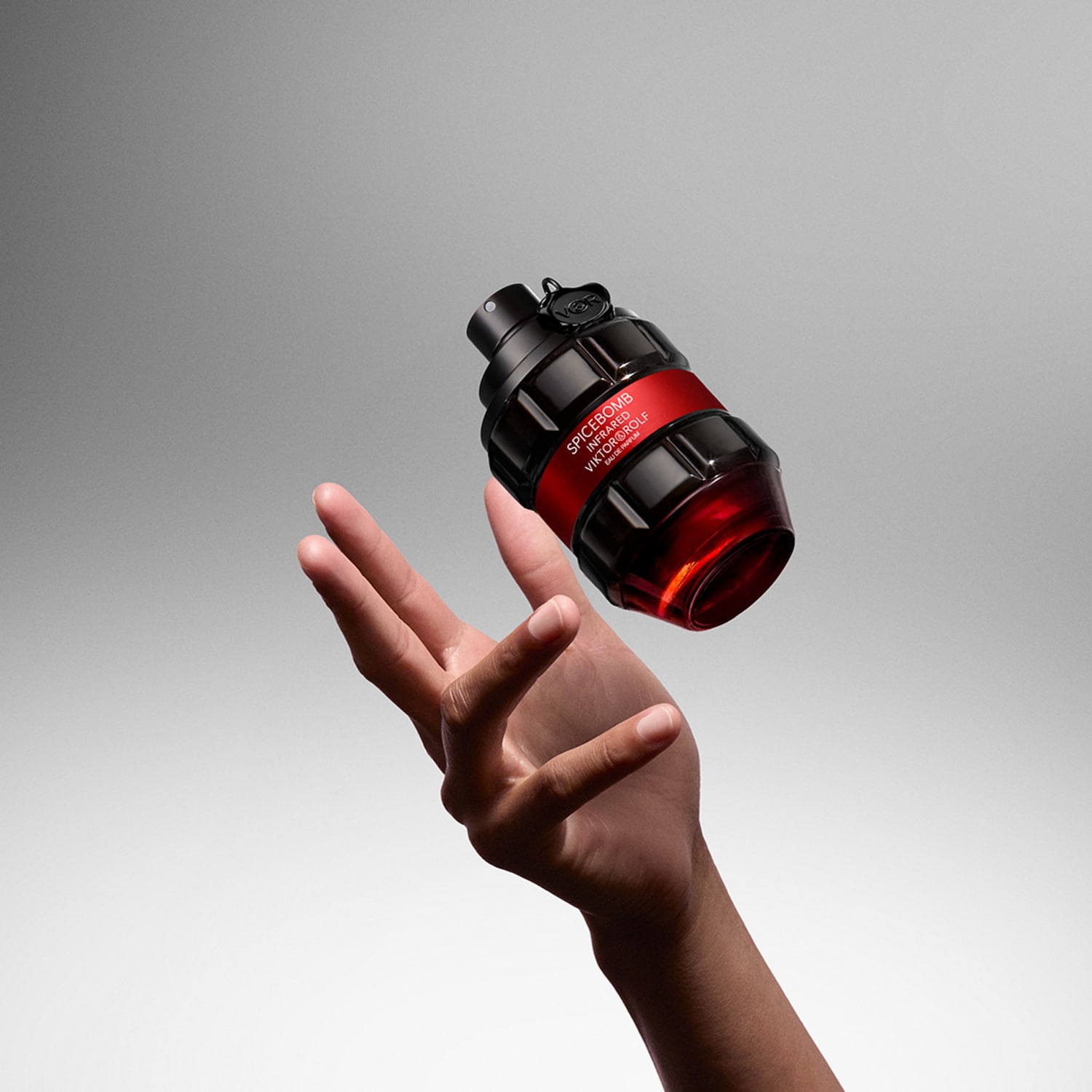 Spicebomb Infrared Eau de Parfum with Leather & Woods