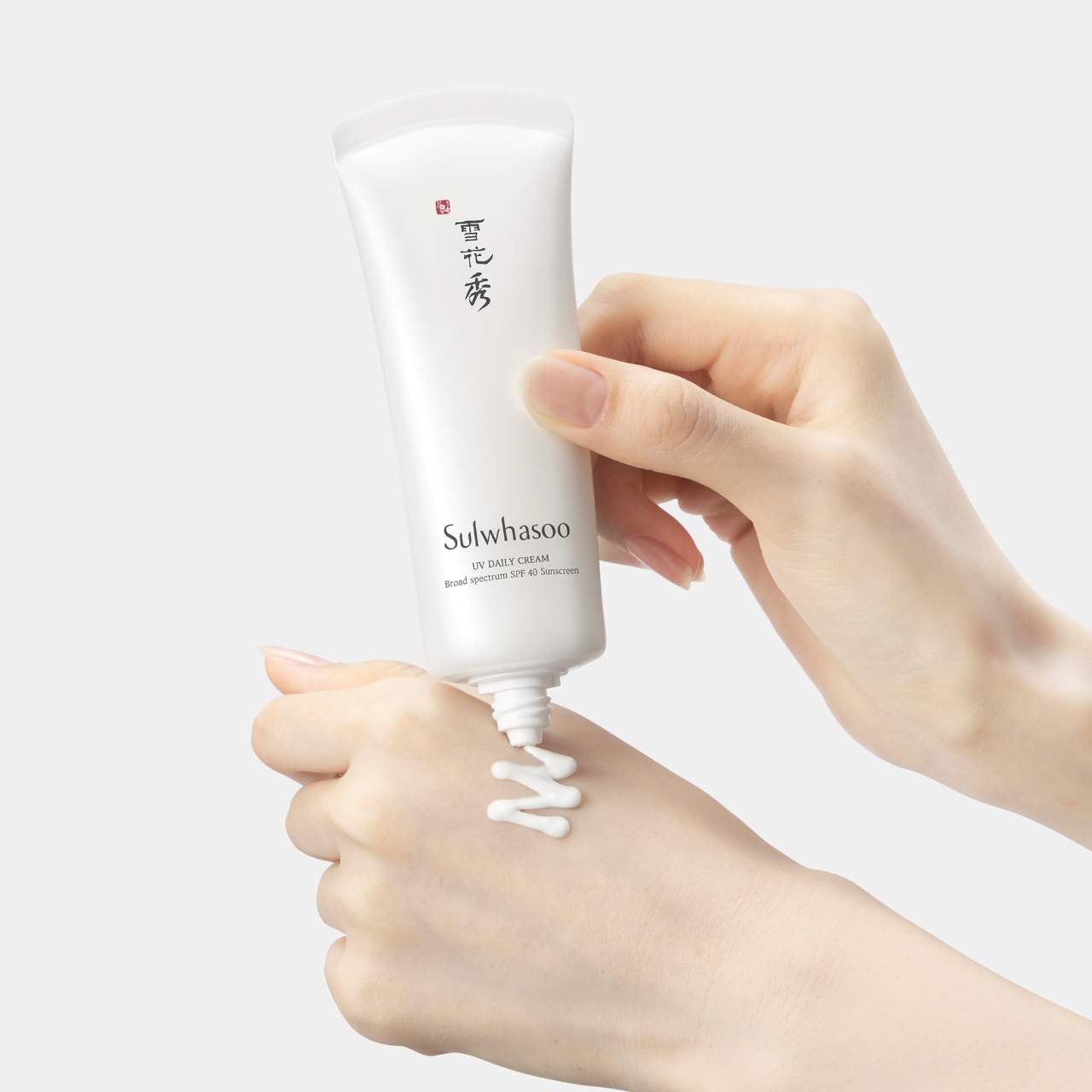 Солнцезащитный крем Sulwhasoo UV Daily Cream SPF 40 — фото 2