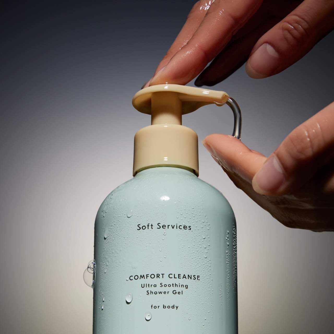 Успокаивающий увлажняющий гель для душа Soft Services Comfort Cleanse — фото 7