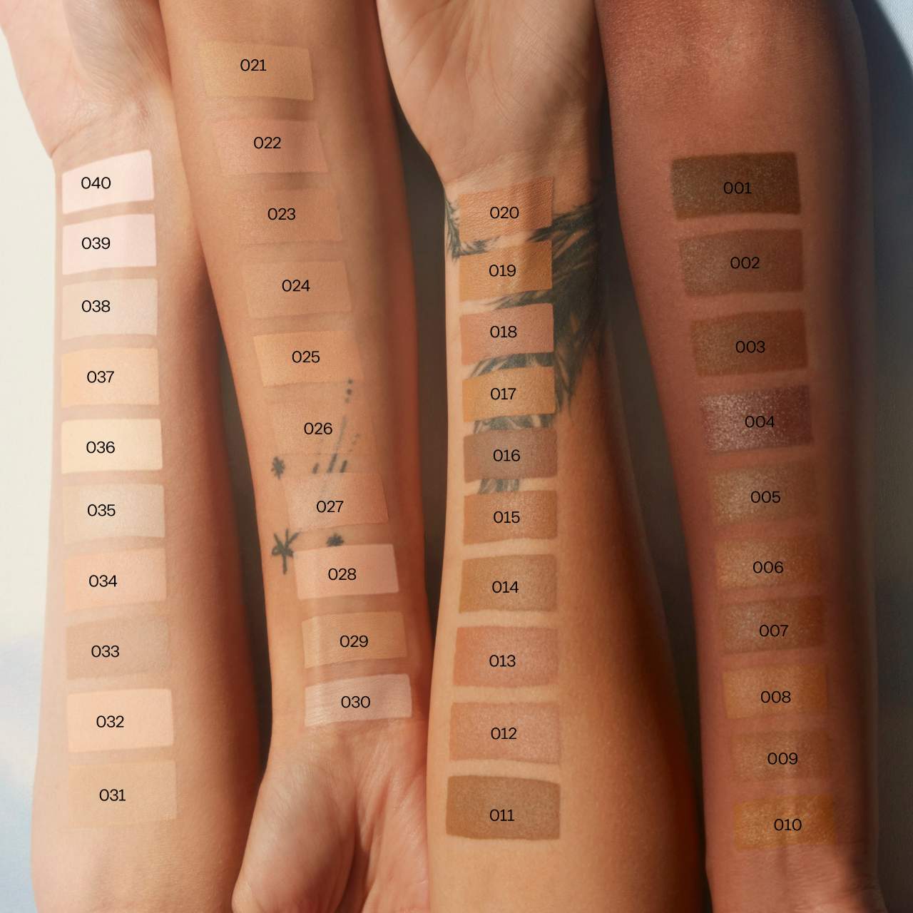 The Foundation Stick for Hydrating, Buildable Coverage and Natural Finish