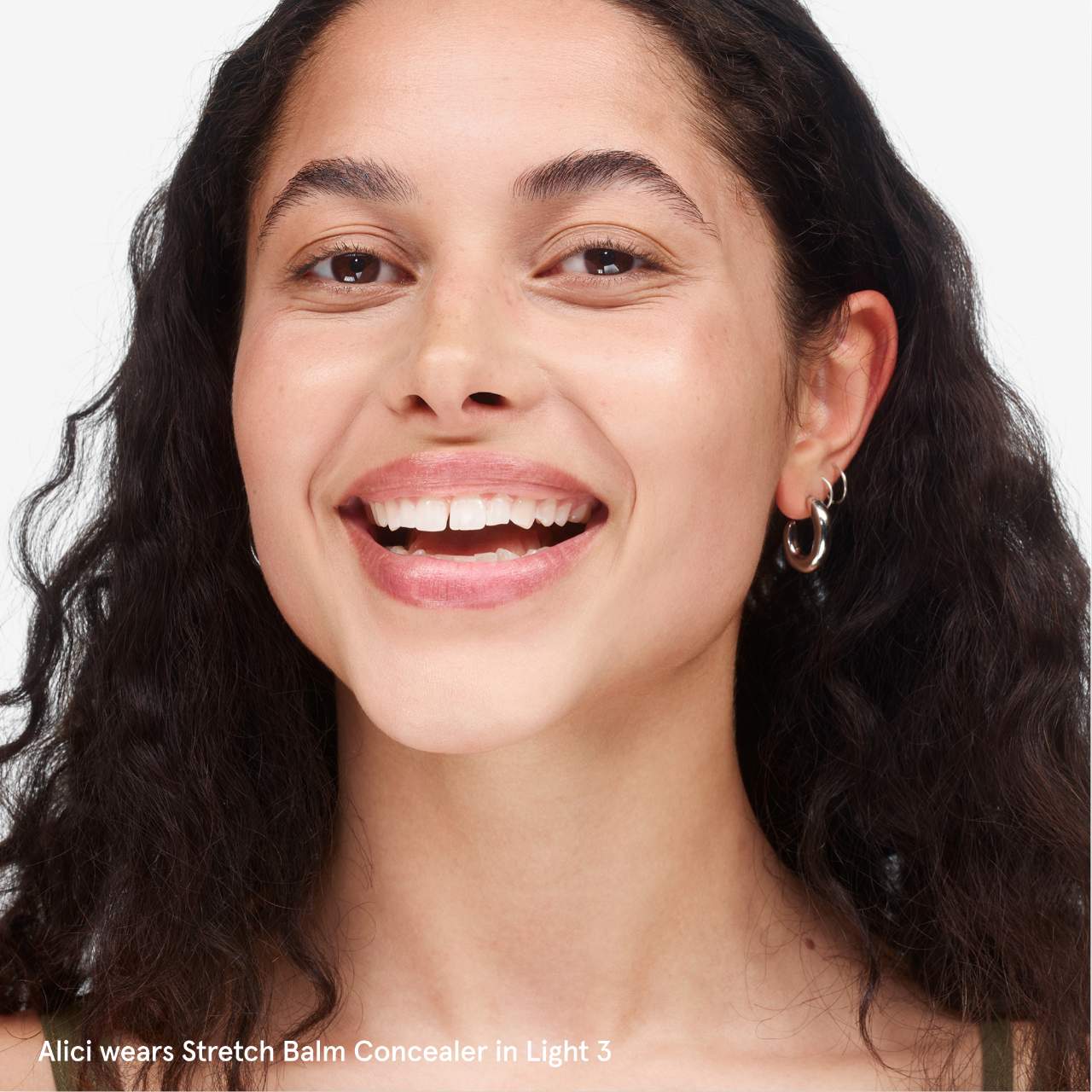 Stretch Concealer for Dewy Buildable Coverage