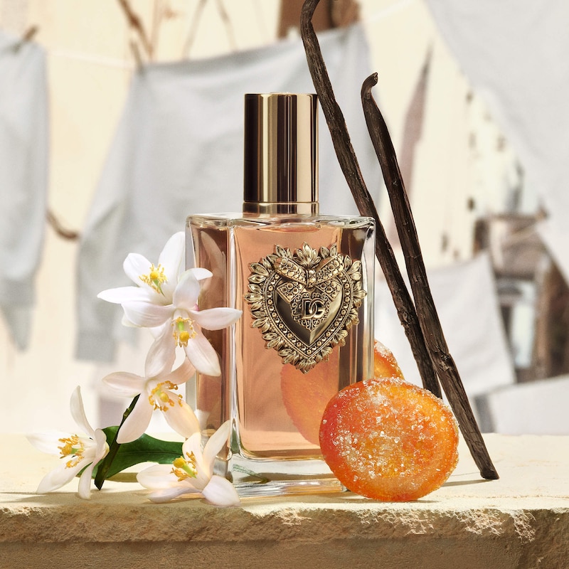 Devotion Eau de Parfum with Citrus & Vanilla thumbnail 7
