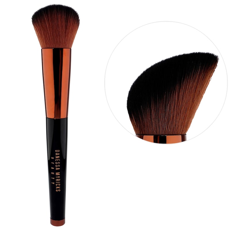 Yummy Face 1.0 All Over Complexion Brush - For Foundation, Blush, Bronzer & Powder