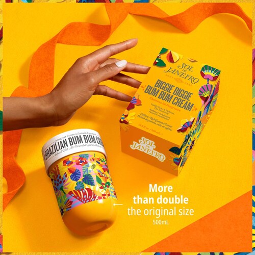 Packed with natural ingredients, Biggie Biggie offers a myriad of advantages for the skin. Its composition typically consists of a blend of caffeine, cupuaçu butter, coconut oil, açaí, and guaraná extract. These powerful components work synergistically to moisturize, firm, and promote a smoother feel and look to the skin, notably in the buttocks area.