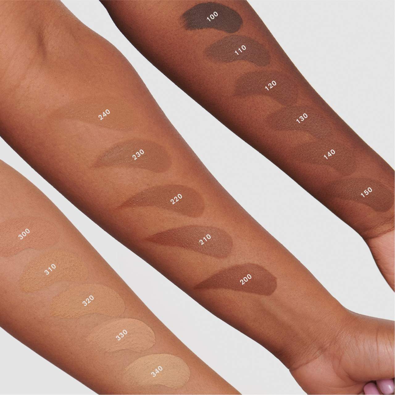 Тональный стик Ami Colé Skin-Enhancing со скульптурирующим эффектом — фото 8