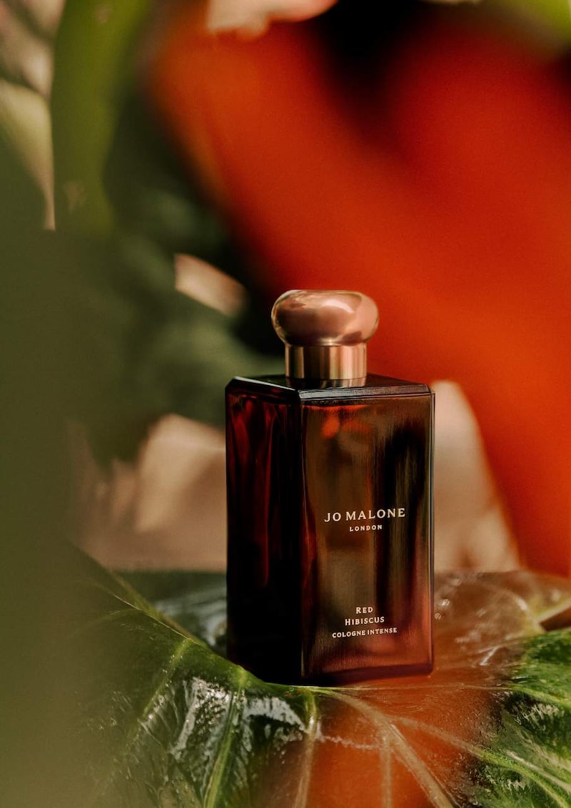 Red Hibiscus Cologne Intense with Vanilla thumbnail 8