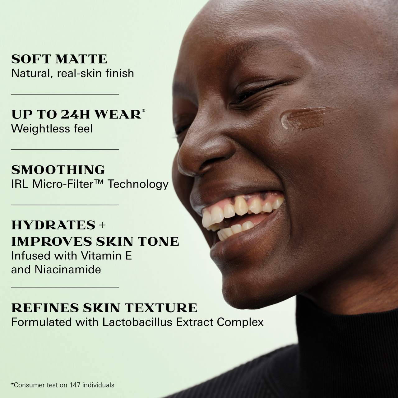 Reveal Skin-Optimizing Refillable Soft Matte Foundation - Prada