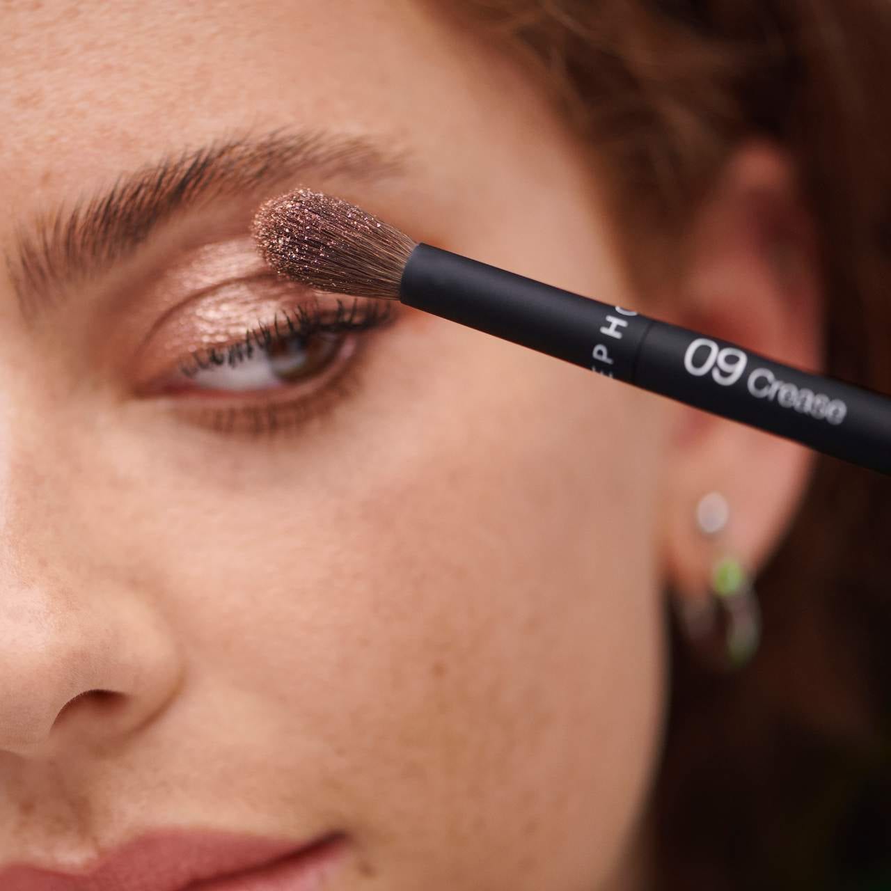 Кисть для складки века Sephora Collection Essential Brush 09 — фото 2