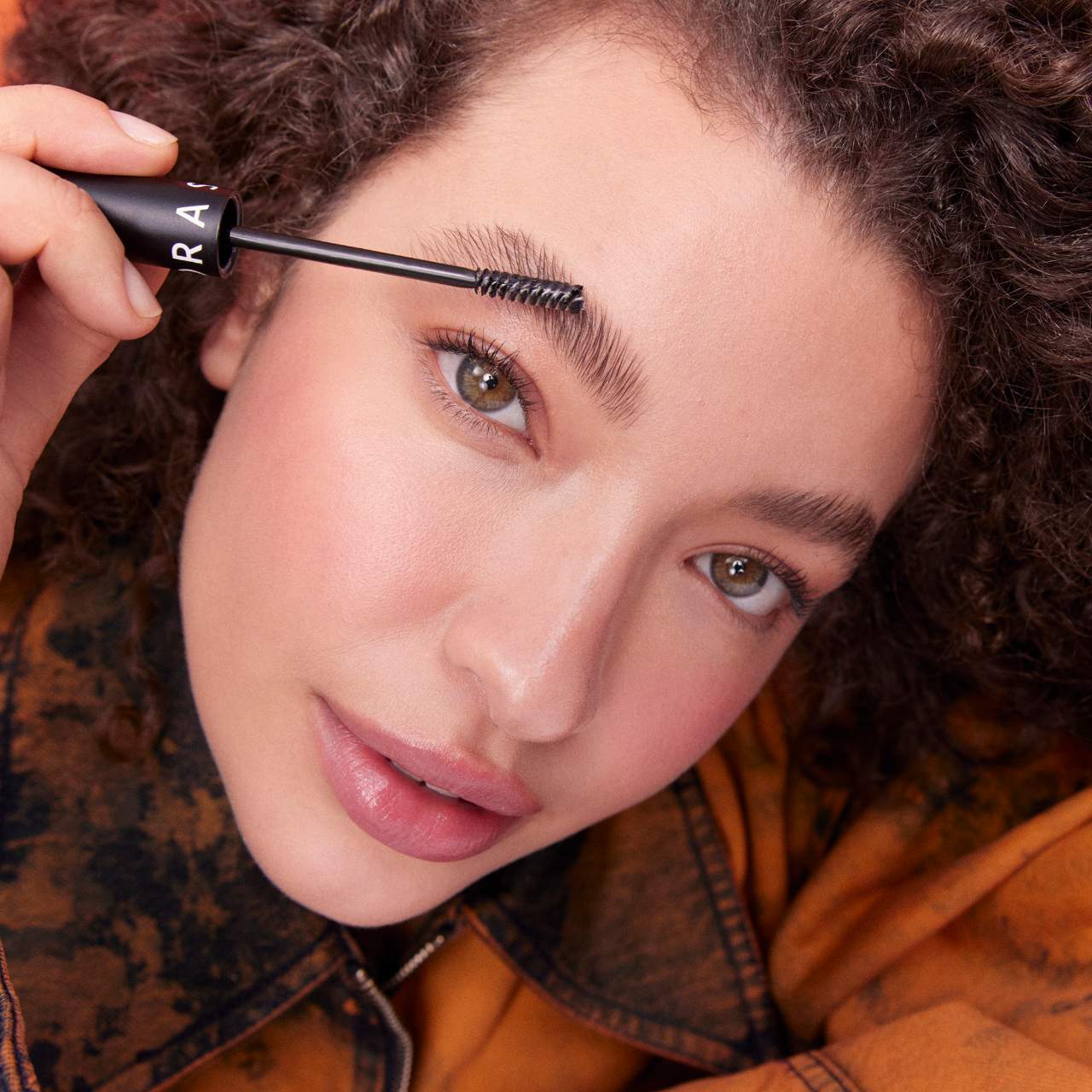 SEPHORA COLLECTION - Brandclub - Fluff & Fix 12HR Brow Wax for