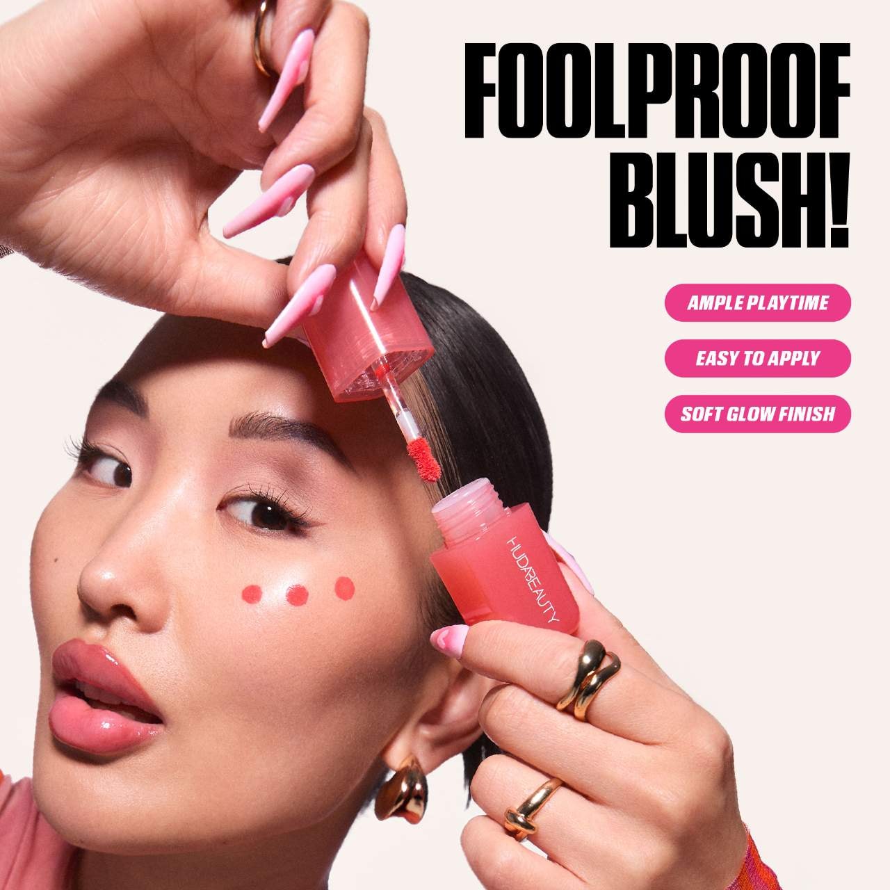 Жидкие румяны для мягкого сияния Huda Beauty Blush Filter — фото 6