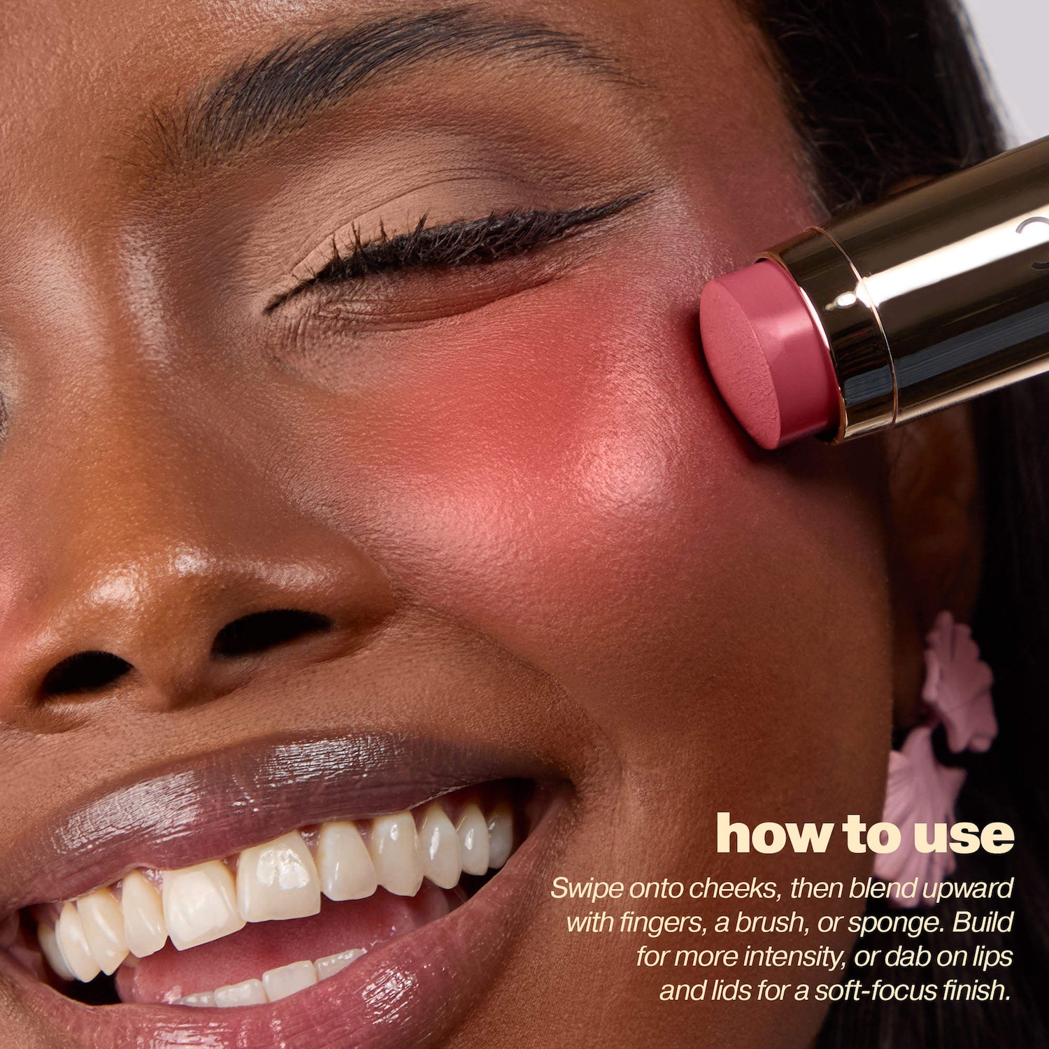 ICONIC London Blurring Blush Stick - Thumbnail 4