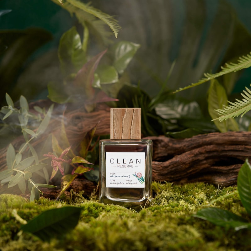 Limited Edition Reserve - Rain Eau de Parfum thumbnail 4