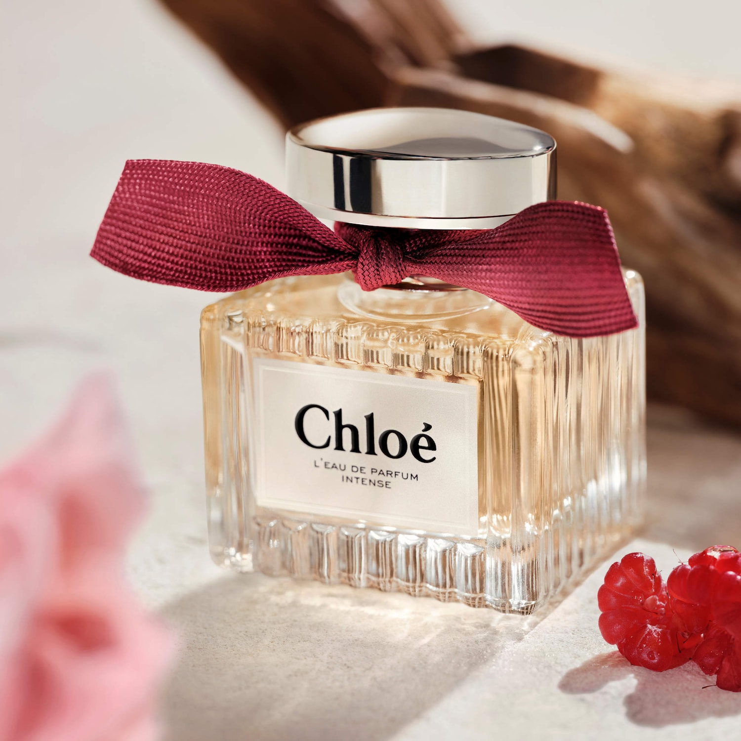 Chloé L'Eau de Parfum Intense with Raspberry, Rose & Amber - Chlo&