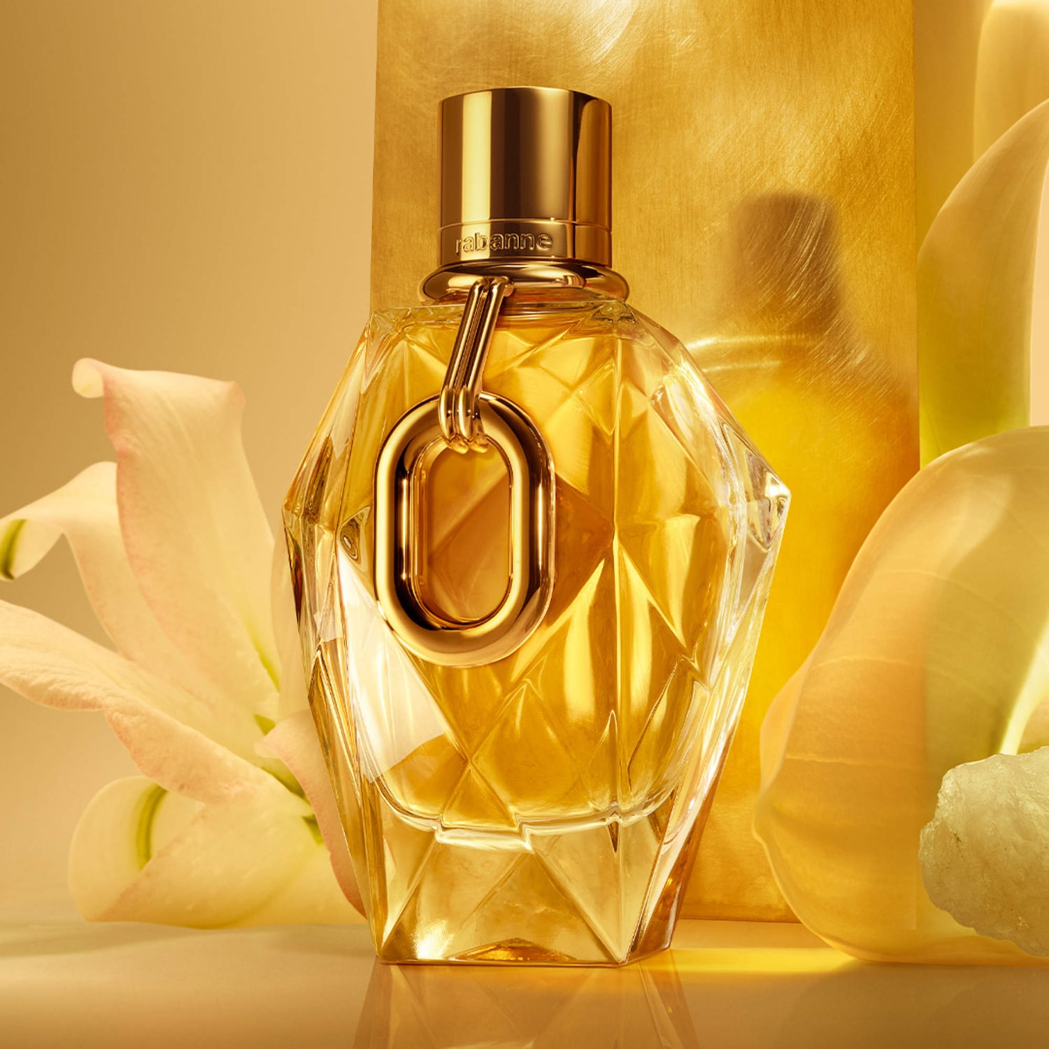 Million Gold for Her Travel Spray with Musk and White Florals