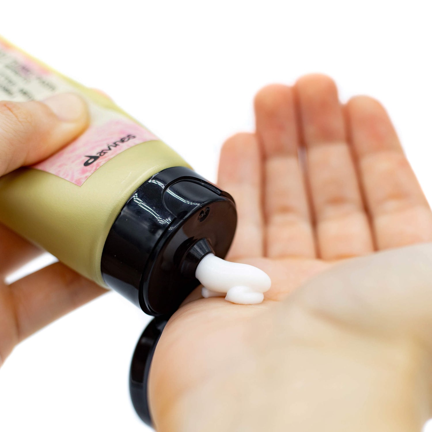 Davines This Is A Pliable Paste - Thumbnail 2