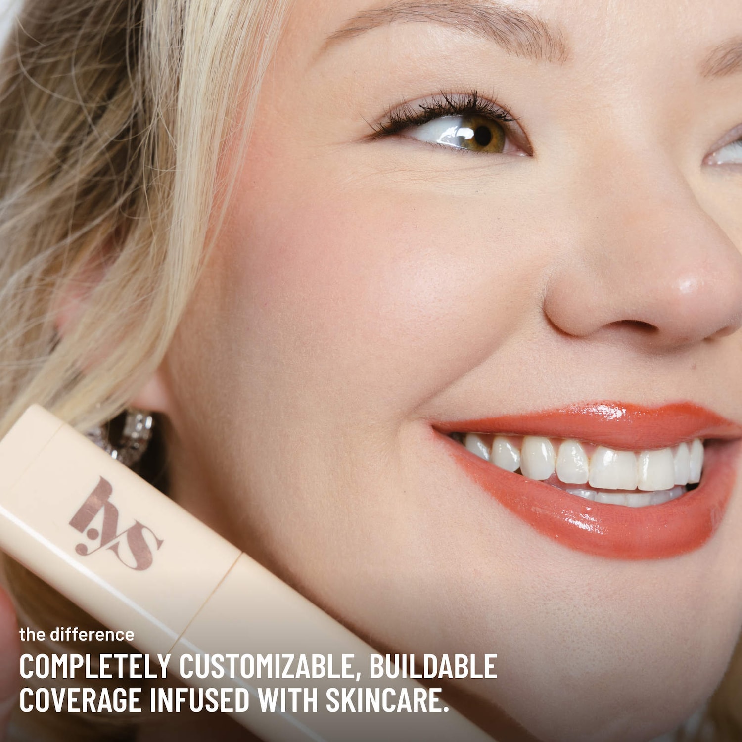 Triple Fix Blurring and Hydrating Skin Tint Foundation Stick - LYS