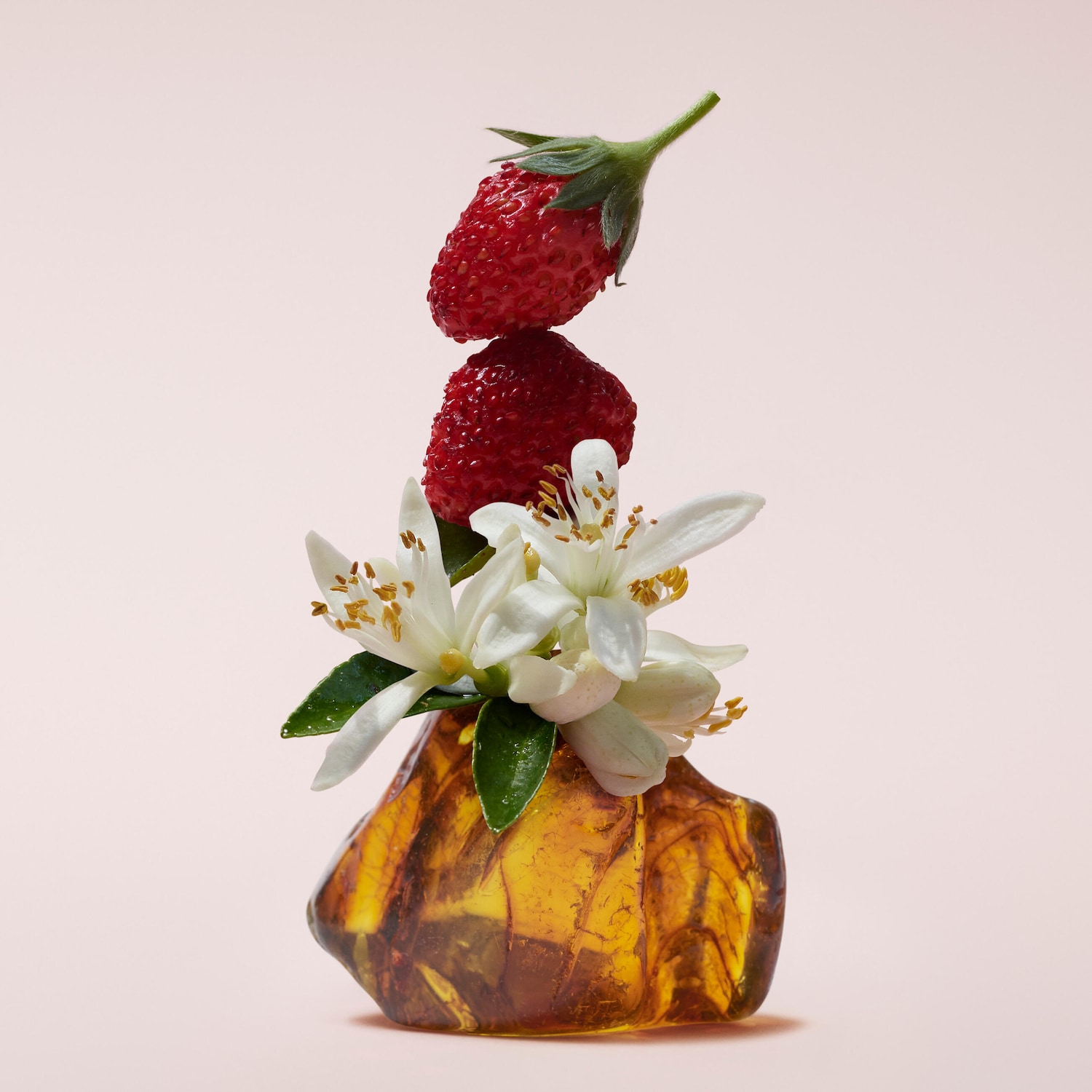 BURBERRY - Brandclub - Her Eau de Parfum Intense with Strawberry
