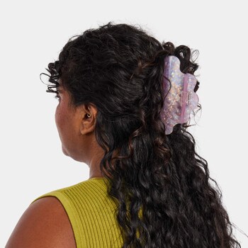 Large Nimbus Claw Clip in Lilac Sparkle - Chunks | Sephora display picture 1
