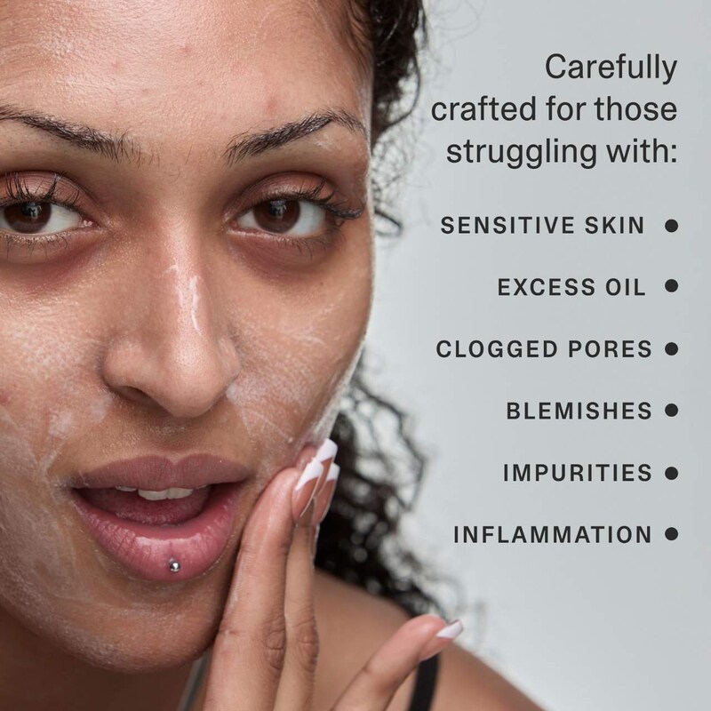 pH Balancing Gel Cleanser thumbnail 3