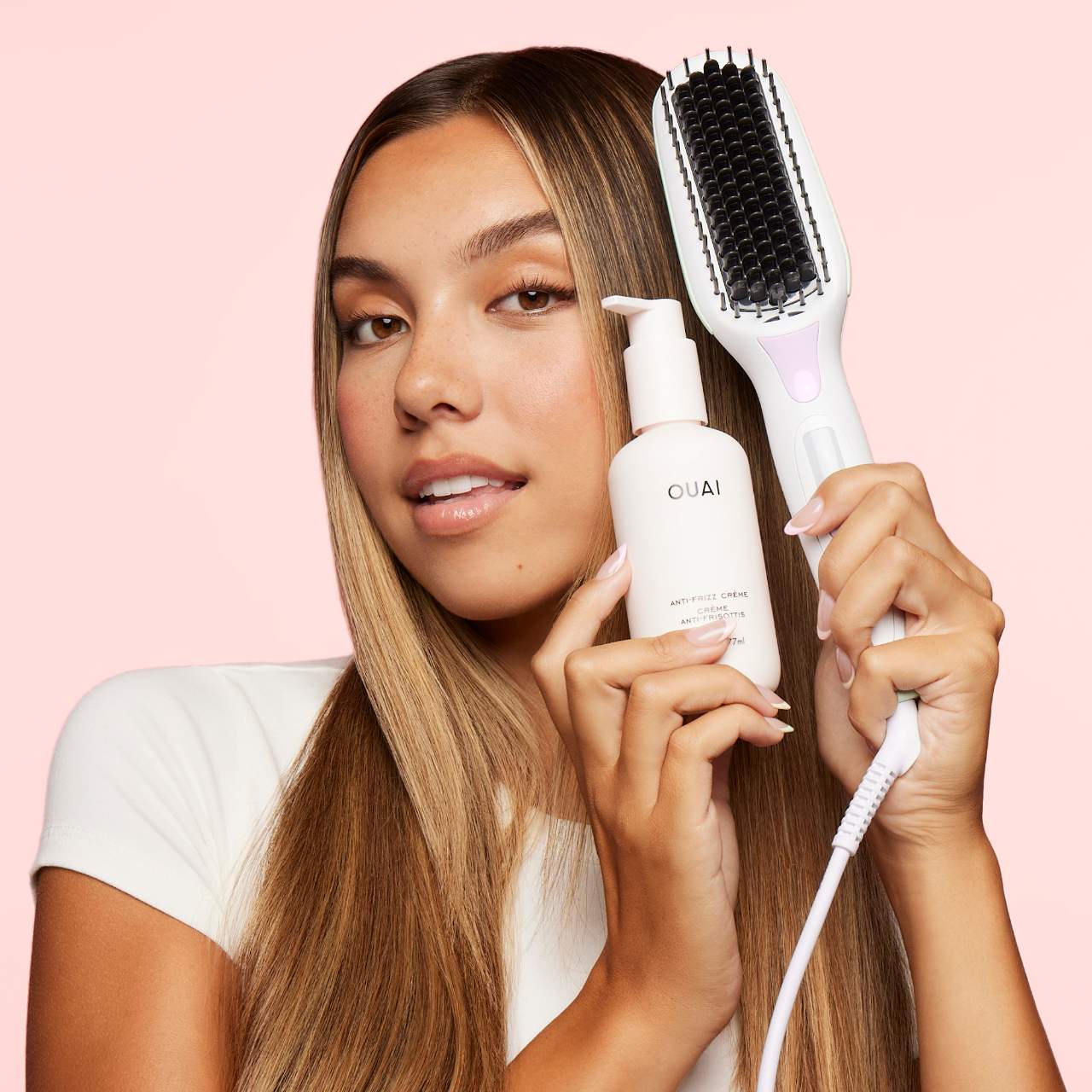 Набор Mane x Ouai: выпрямляющая щётка с нагревом против пушистости волос — фото 8