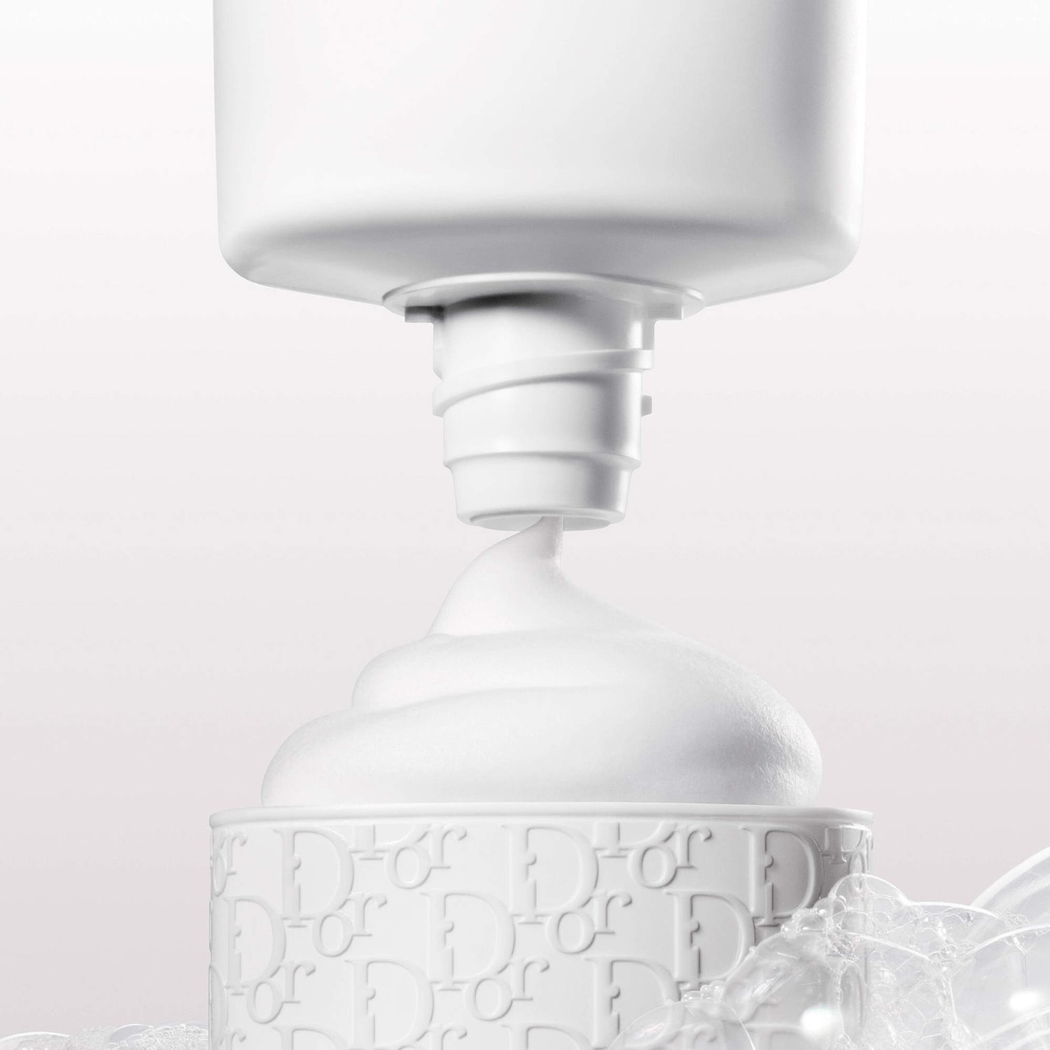 La Mousse OFF/ON Foaming Face Cleanser - DIOR | Sephora