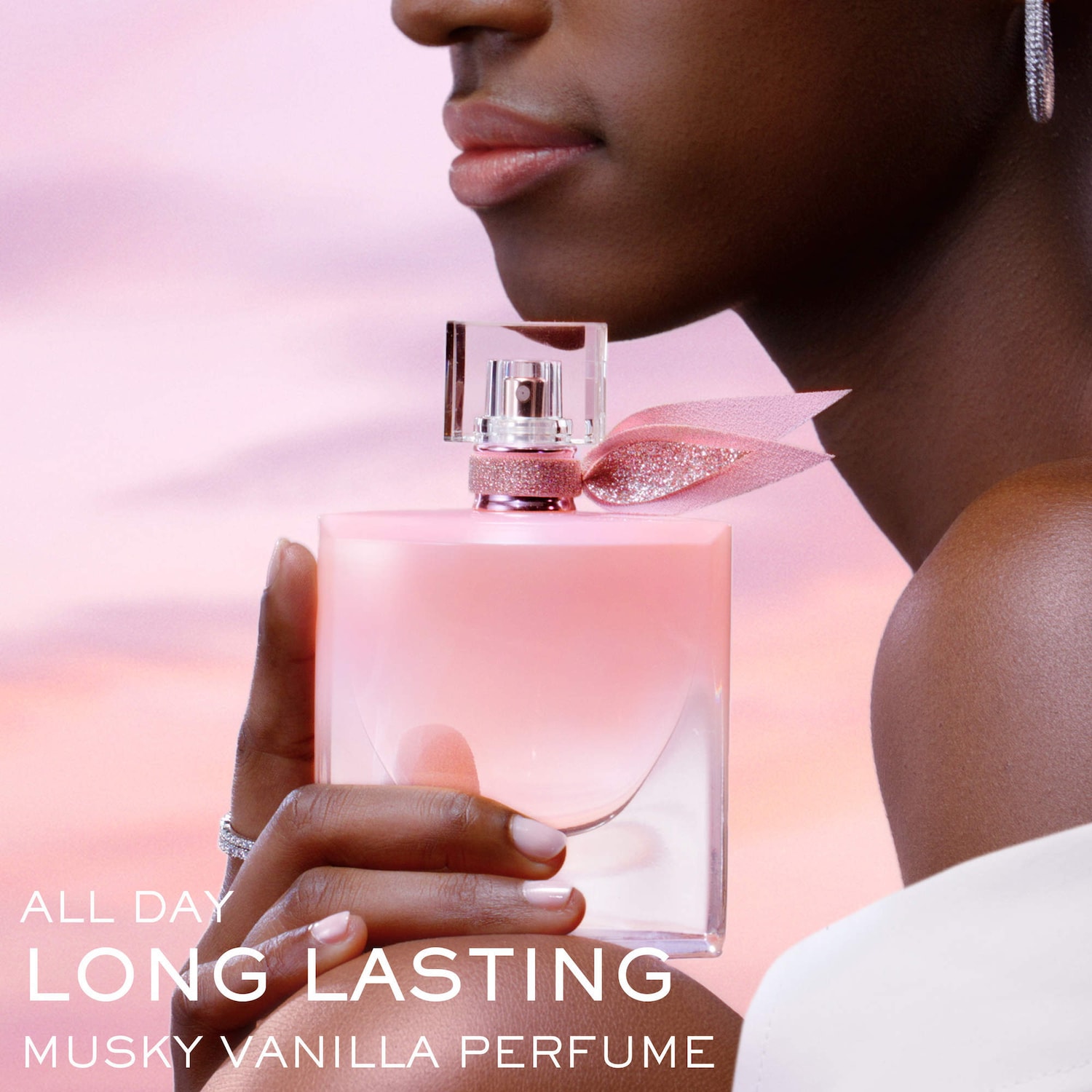 La Vie Est Belle Vanille Nude Eau de Parfum with Warm Vanilla