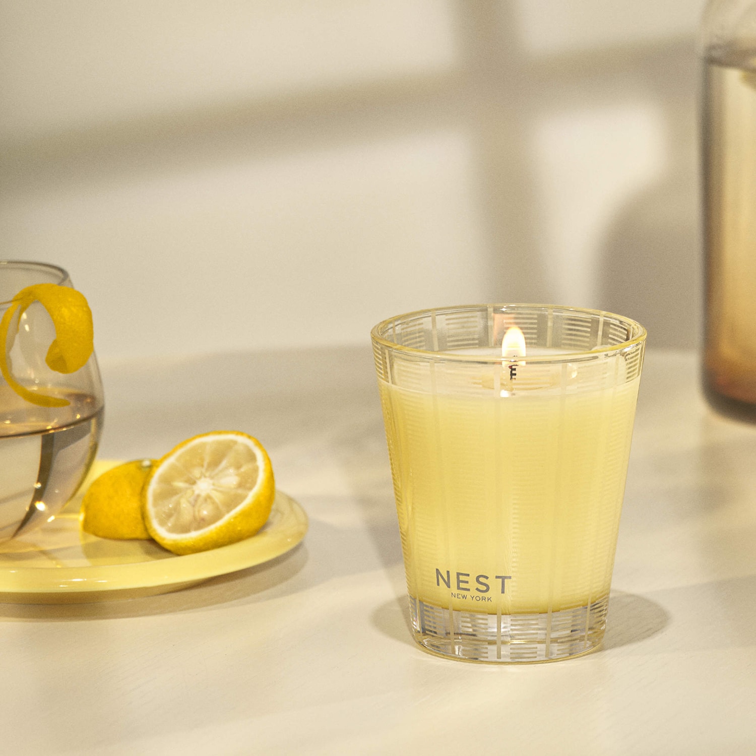 Sunlit Yuzu & Neroli Candle - NEST New York | Sephora