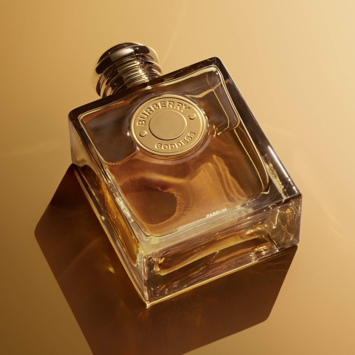 Burberry Goddess Parfum Travel Spray with Vanilla and Leather