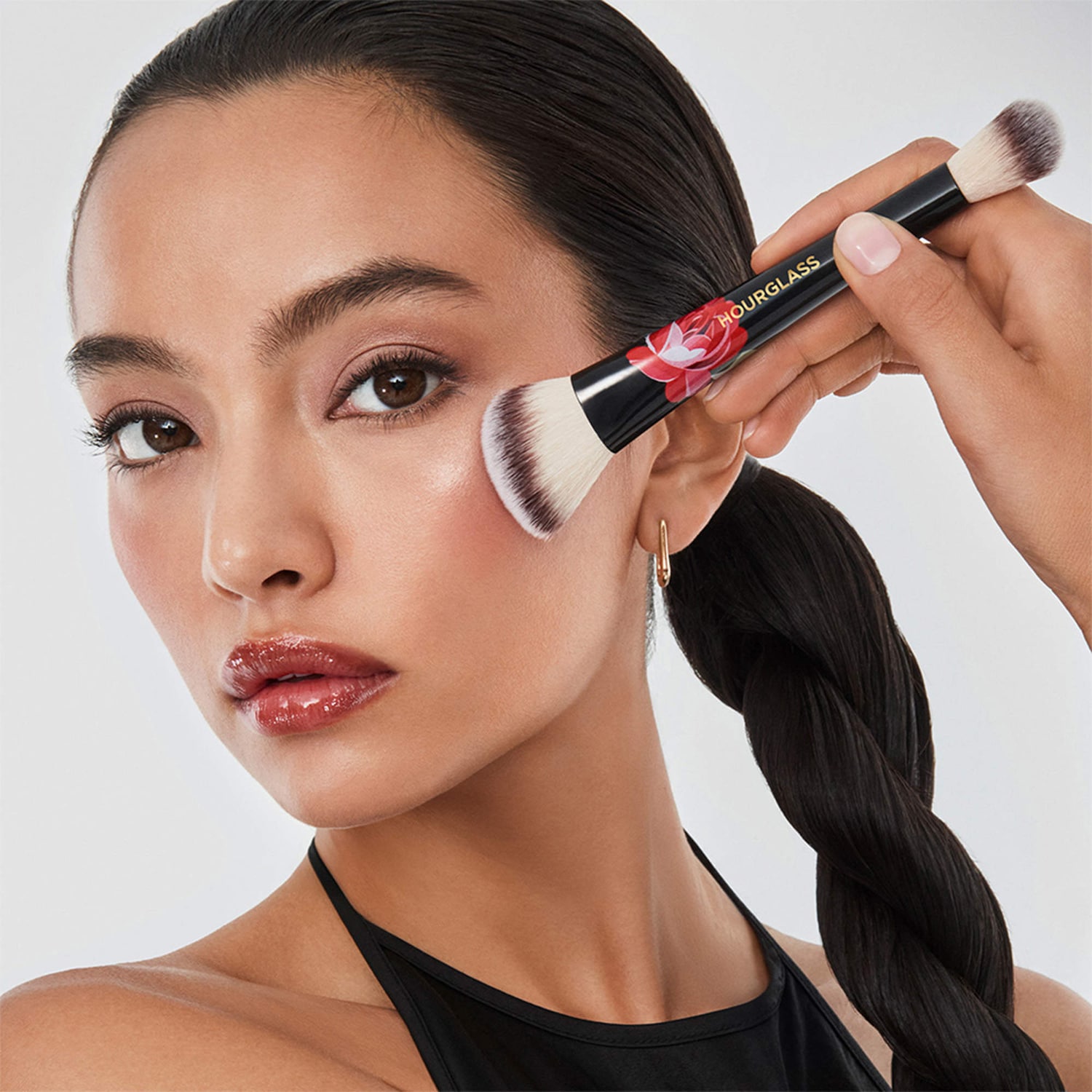 Ambient Lighting Edit Brush II - Hourglass | Sephora