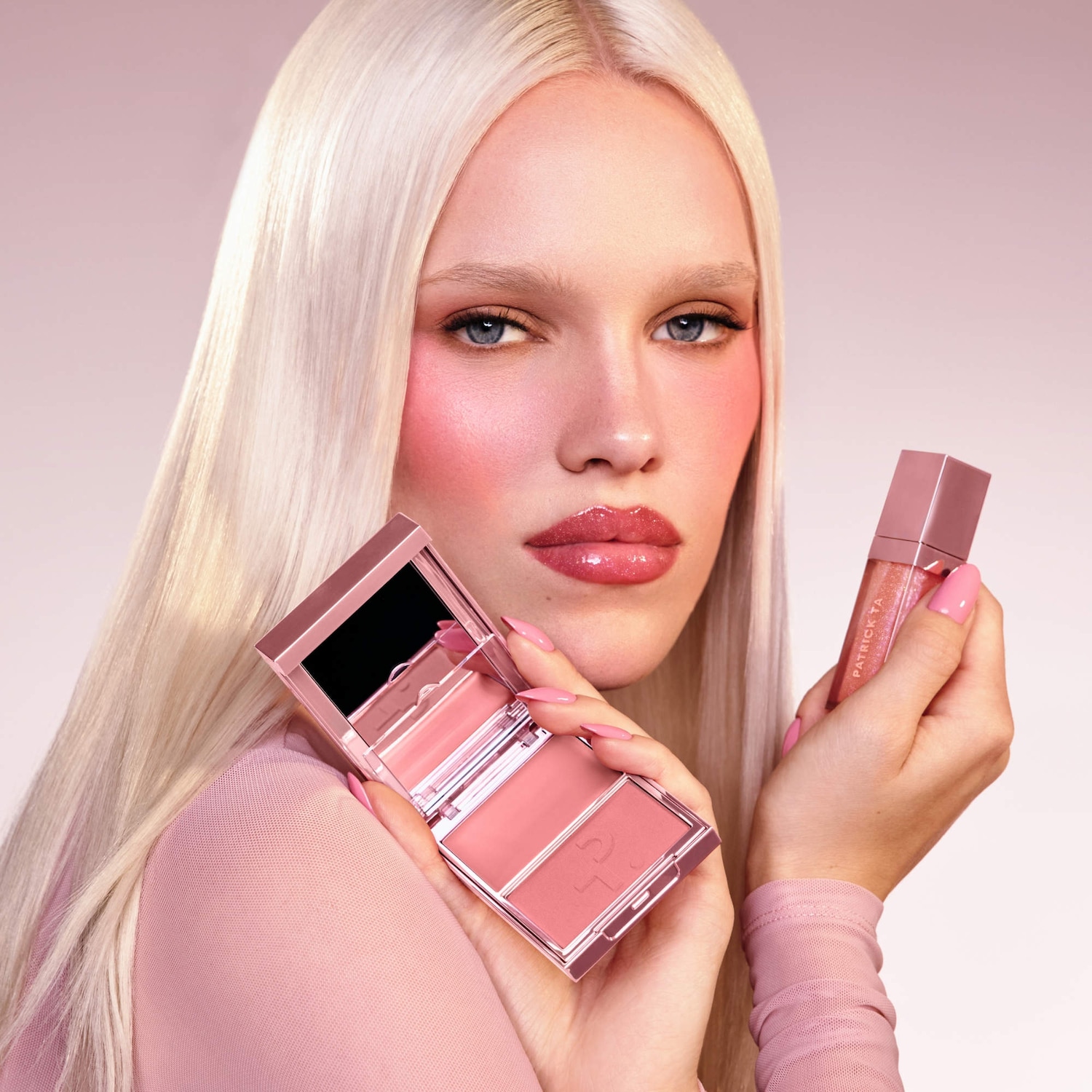 Patrick Ta ブラッシュ+リップグロスセット Patrick's Glow and Gloss Set: Major Headlines Blush Duo and