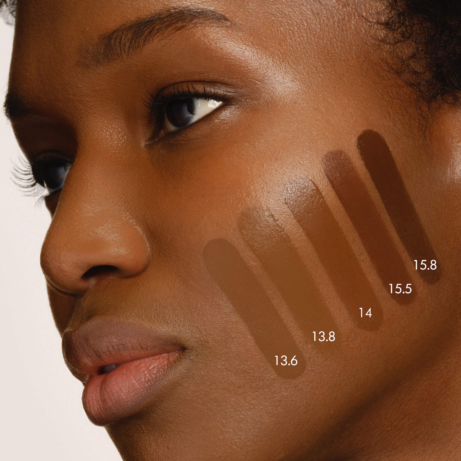 Luminous Silk Natural Glow Blurring Liquid Foundation with 24 Hour Wear 5