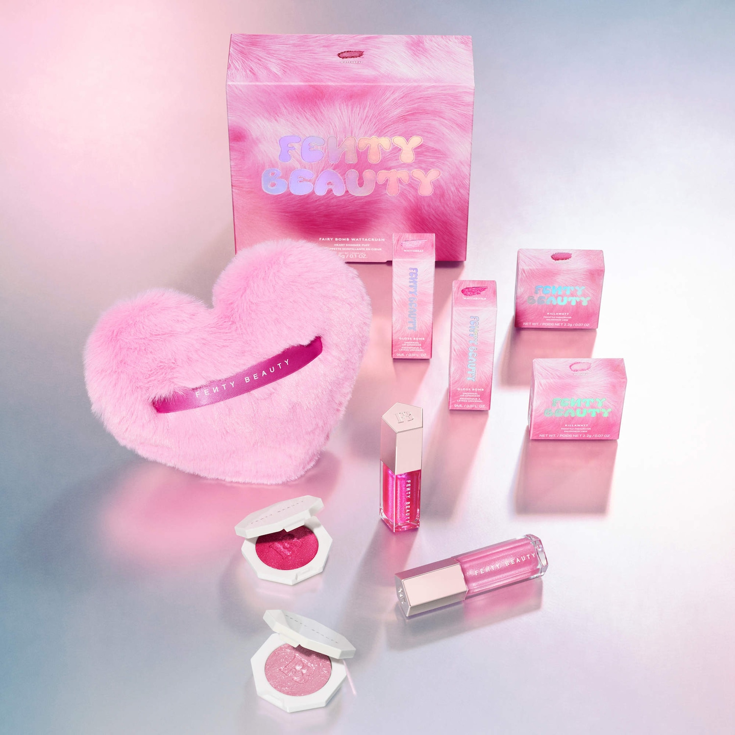 FAIRY BOMB WATTACRUSH HEART-SHAPED SHIMMER PUFF - Fenty Beauty by