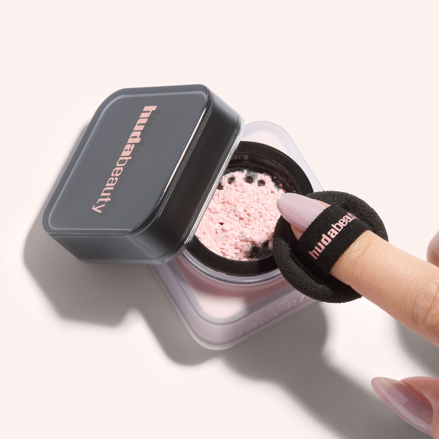 Mini Easy Bake Loose Baking & Setting Powder - HUDA BEAUTY | Sephora