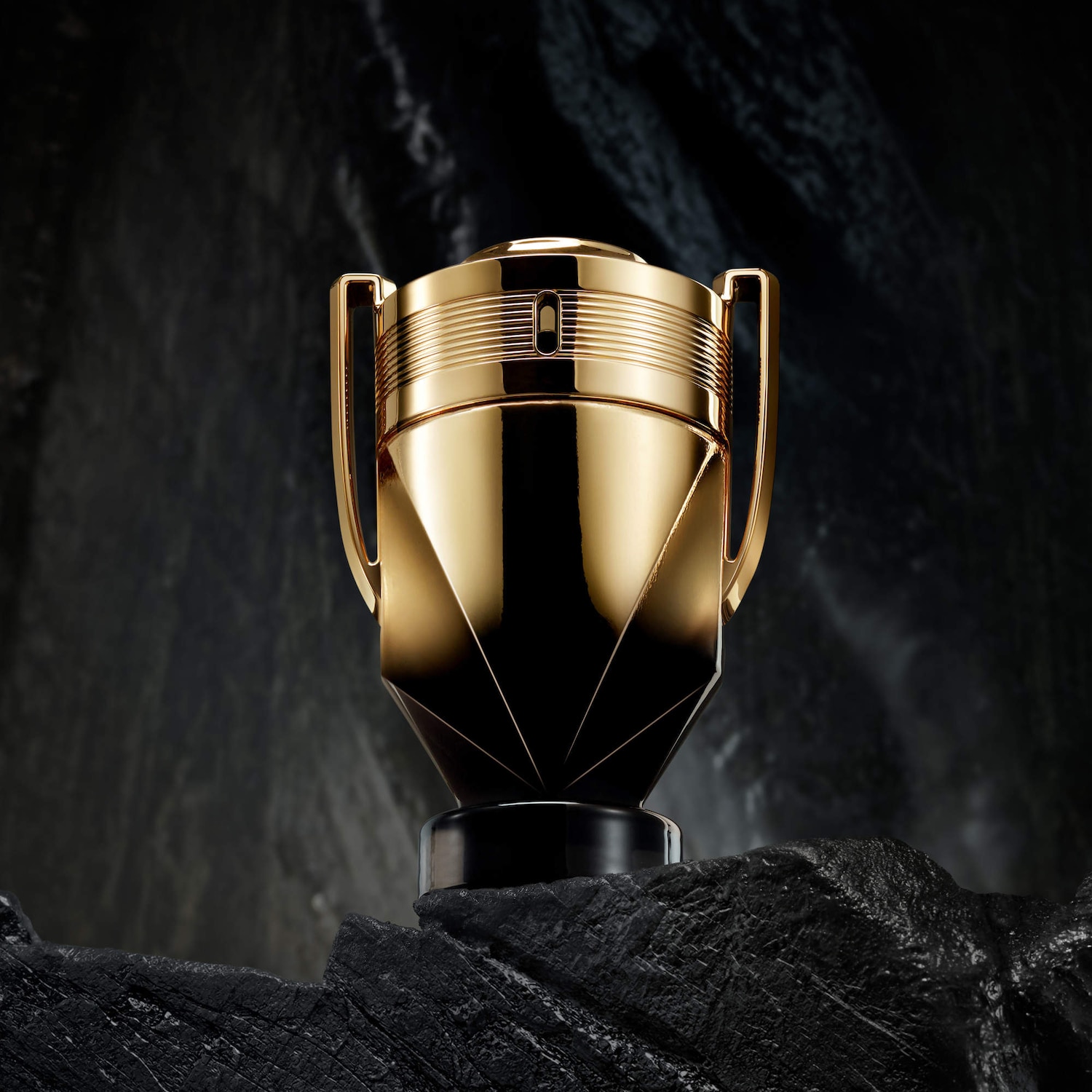 Invictus Elixir Parfum Elixir with Vanilla - Rabanne | Sephora