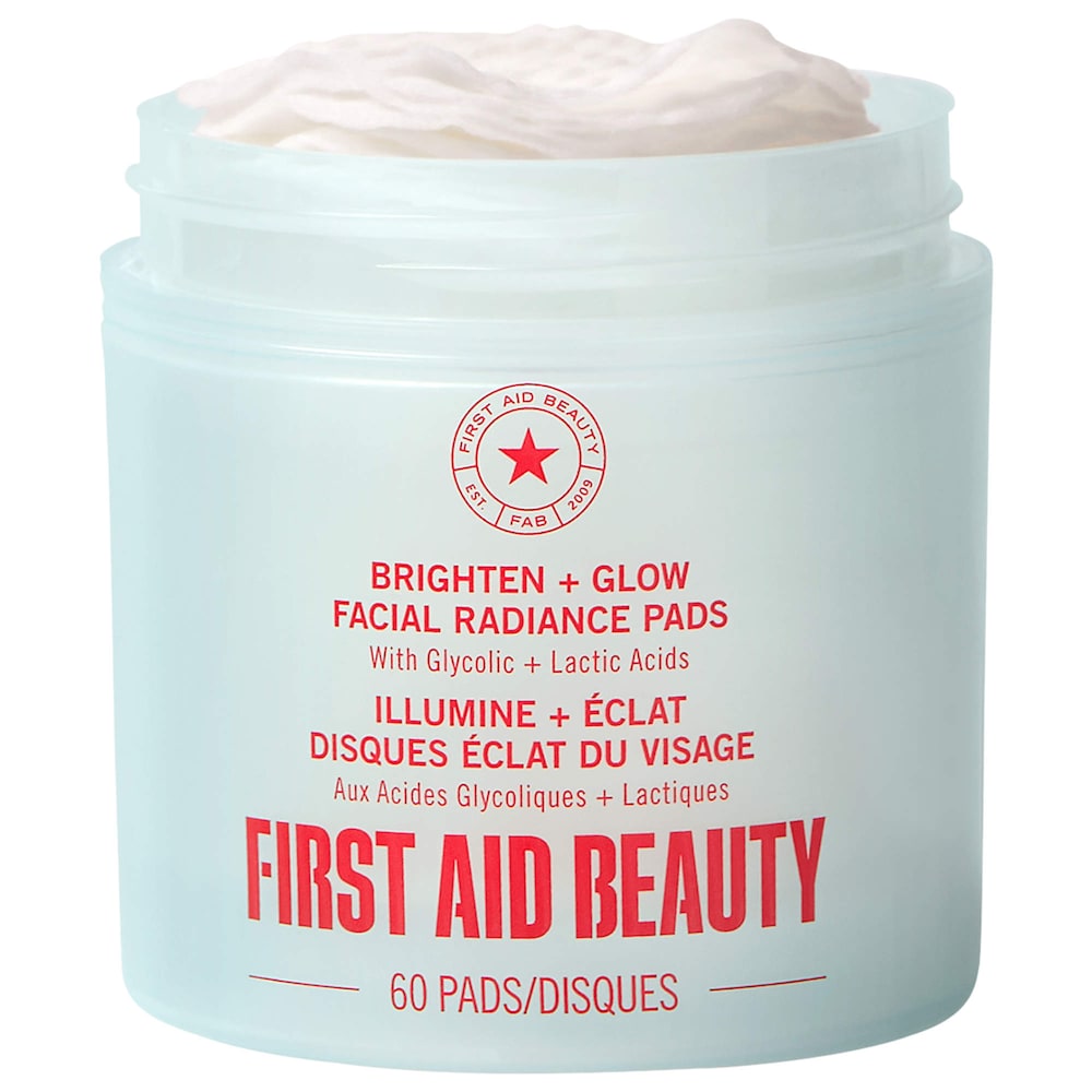 First Aid Beauty Facial Radiance glycolic lactic acid pads jar