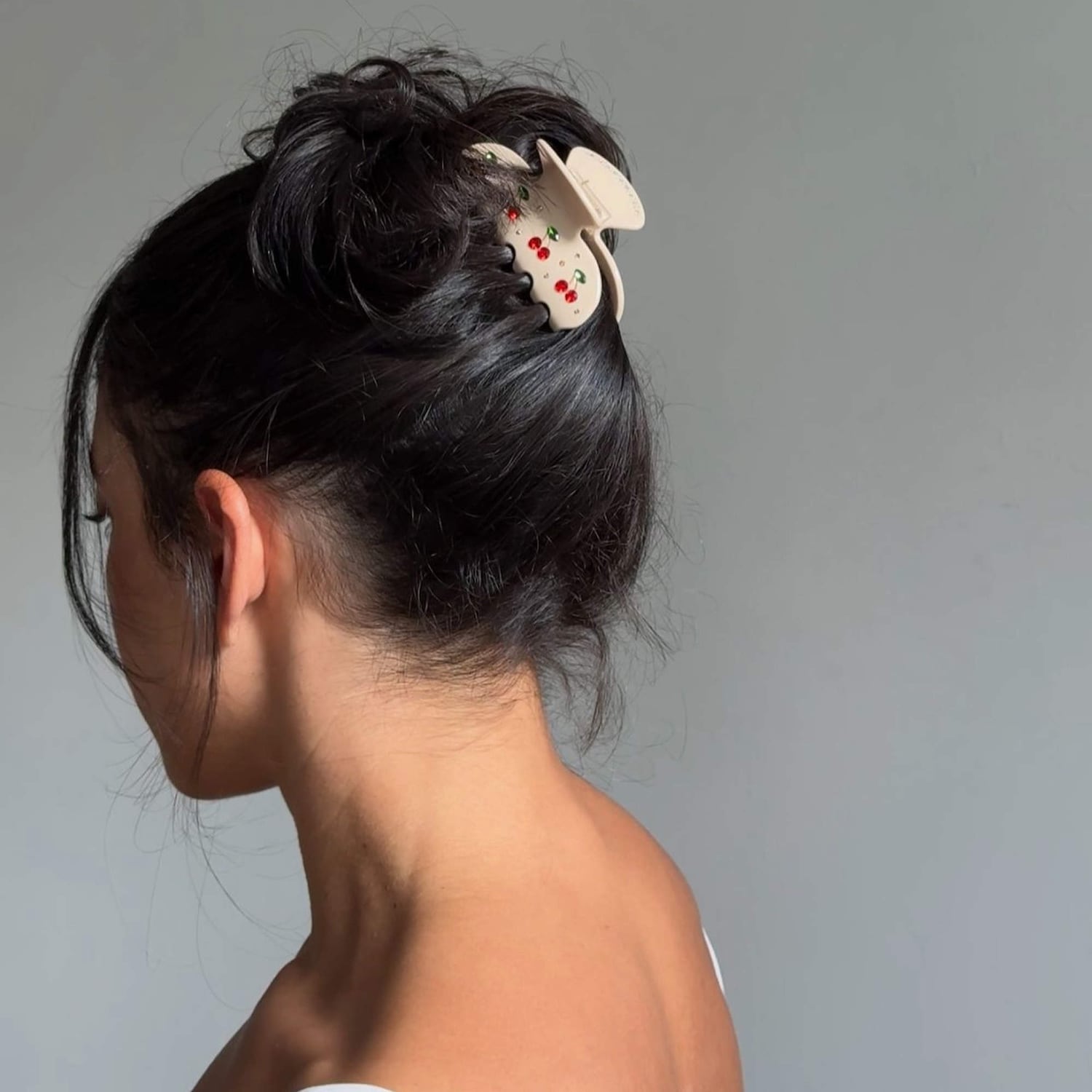 Sweetheart Hair Claw Clip in Cherry Pie - Emi Jay | Sephora