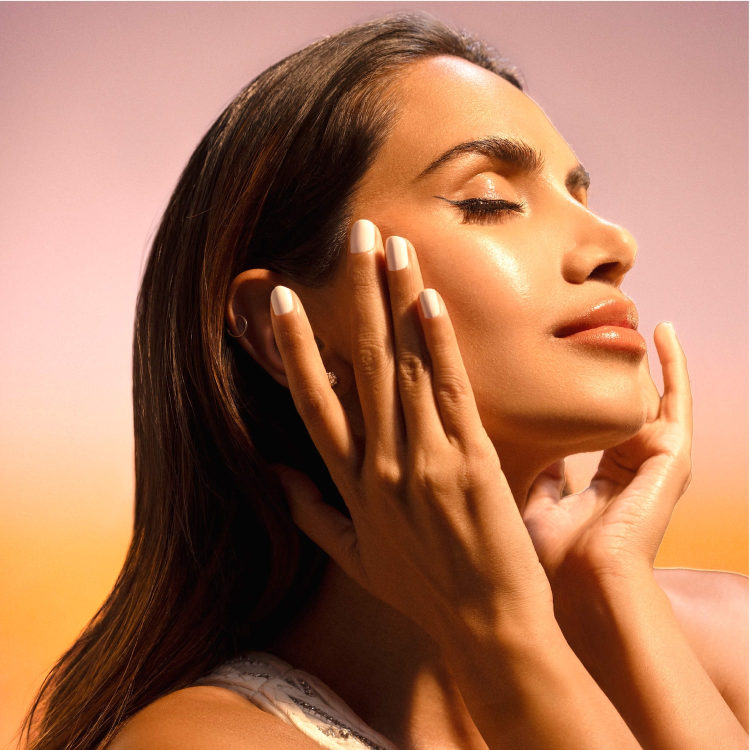 indē wild Skin and Hair - Thumbnail 2