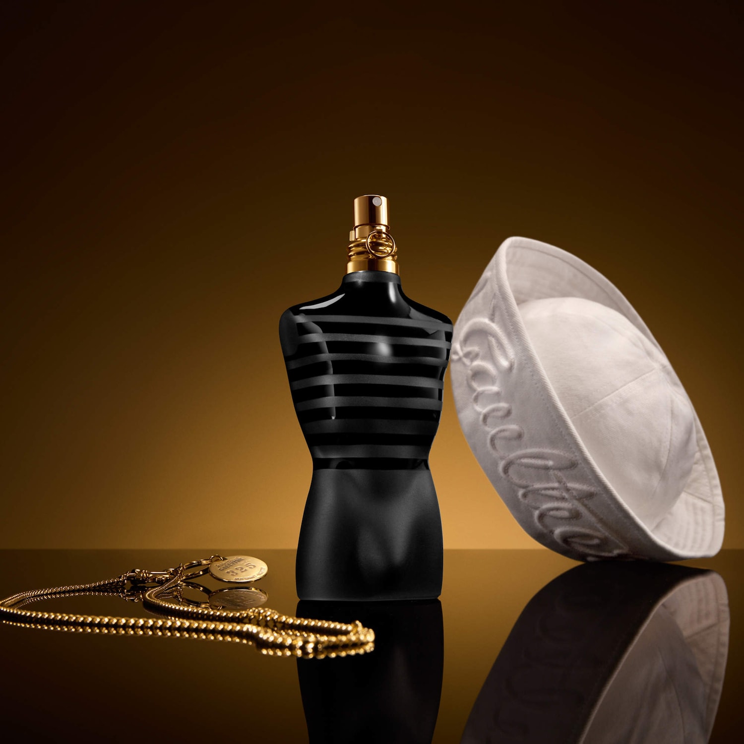 Le Male Le Parfum Travel Spray with Lavender & Iris - Jean Paul