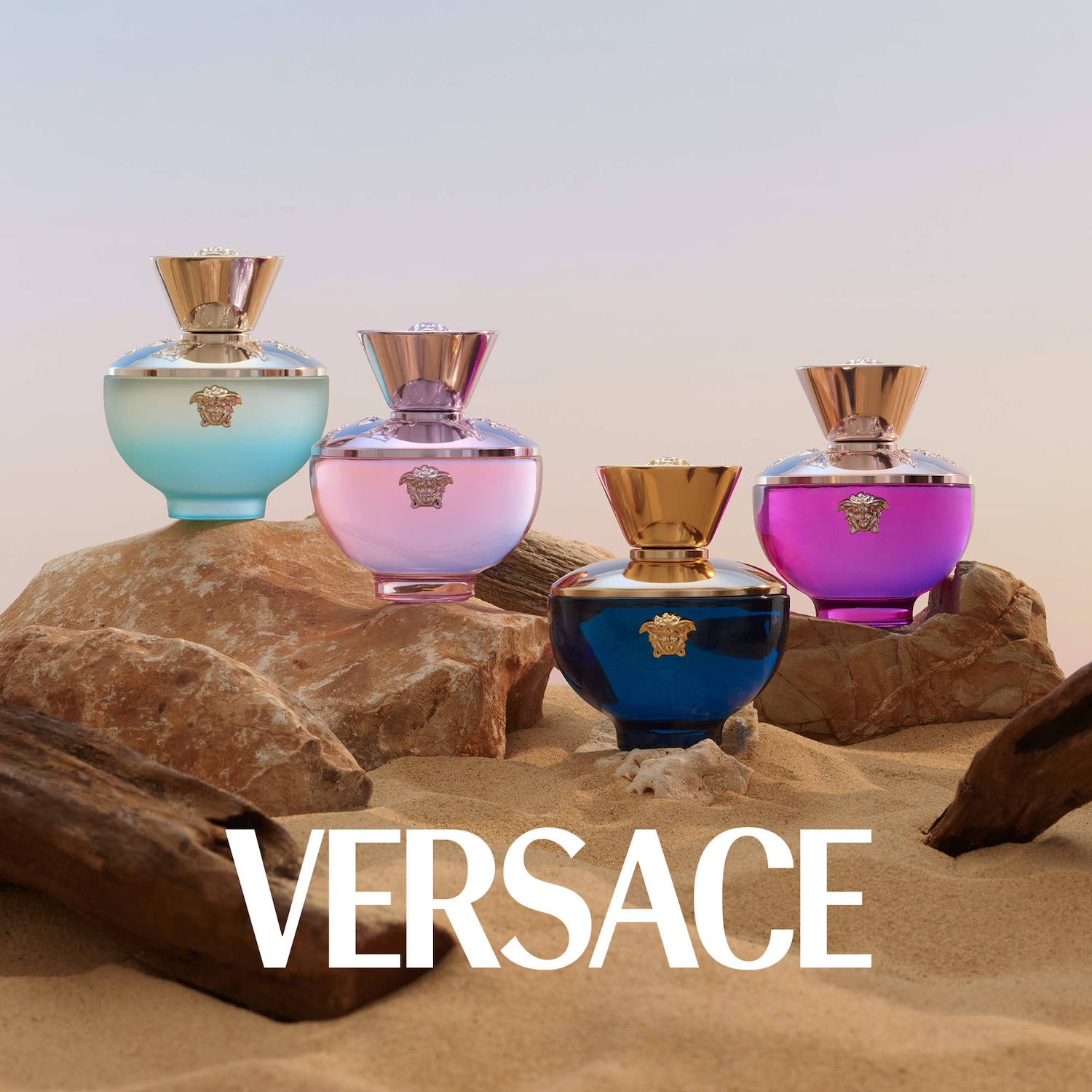 Dylan Pink Blush Eau de Parfum with Floral Gourmands - Versace