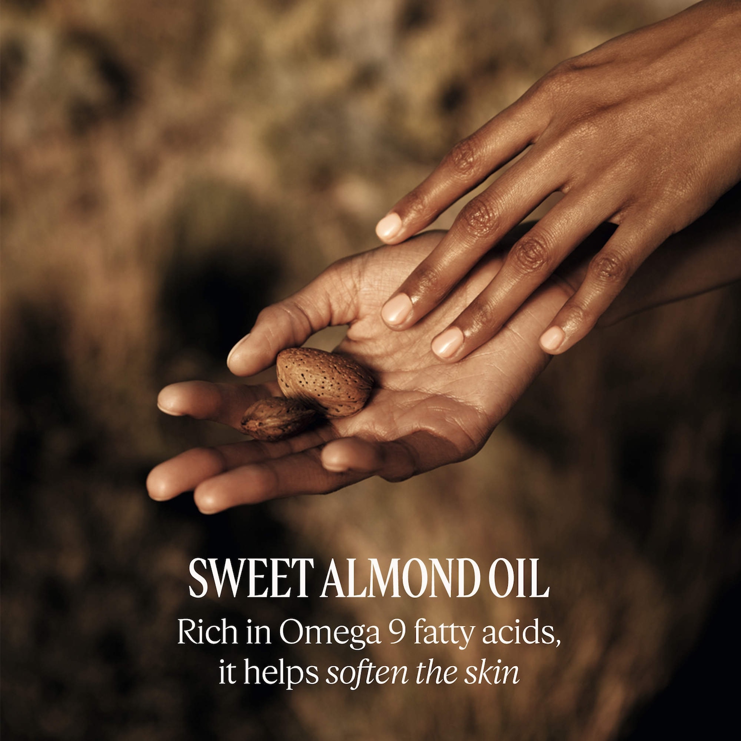 Cleansing And Softening Refillable Shower Oil With Almond