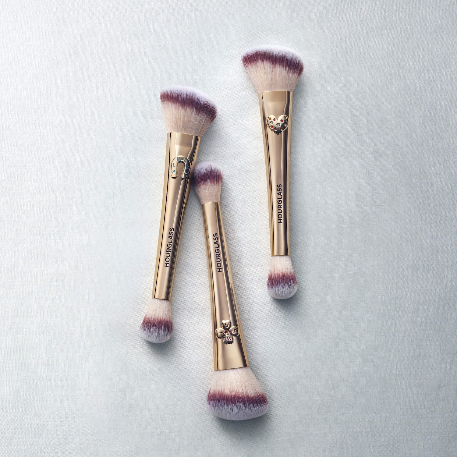 Кисть Hourglass Ambient Lighting Edit Unlocked, цвет: Love — фото 4