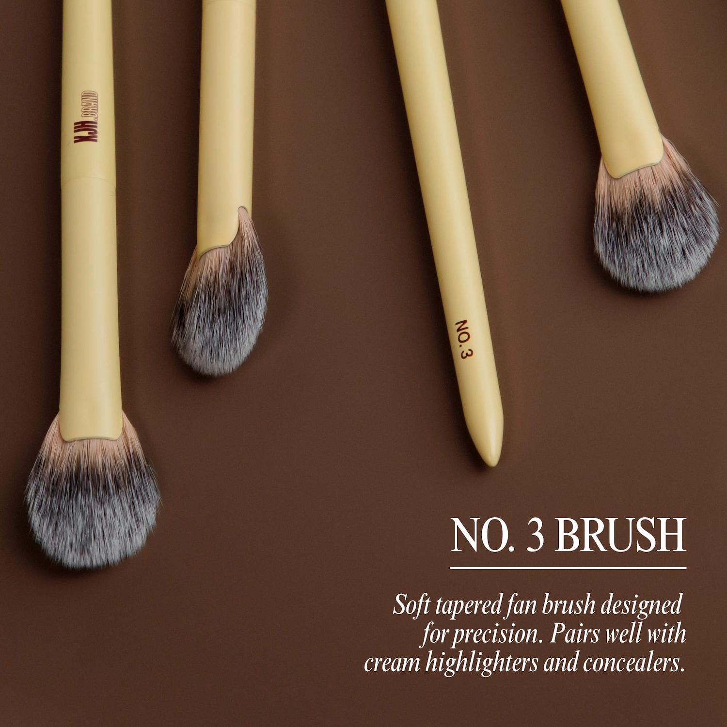Веерная кисть для растушёвки KJH.brand by Katie Jane Hughes No. 3 — фото 2