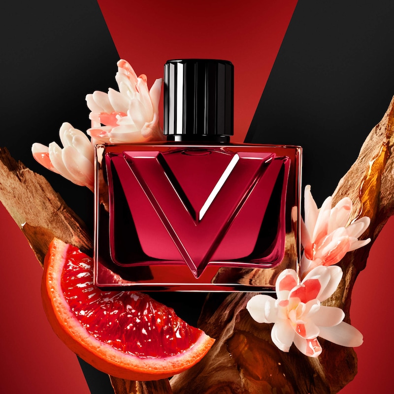 Vendetta Donna Eau de Parfum With Tuberose Travel Spray thumbnail 3