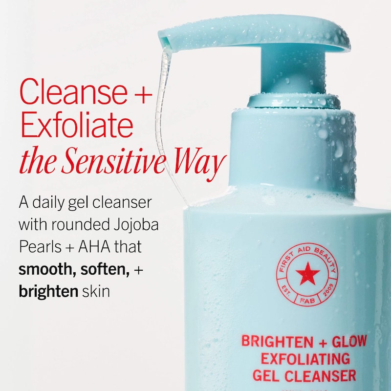 Brighten + Glow Gentle Exfoliating Gel Cleanser with Jojoba Pearls thumbnail 3