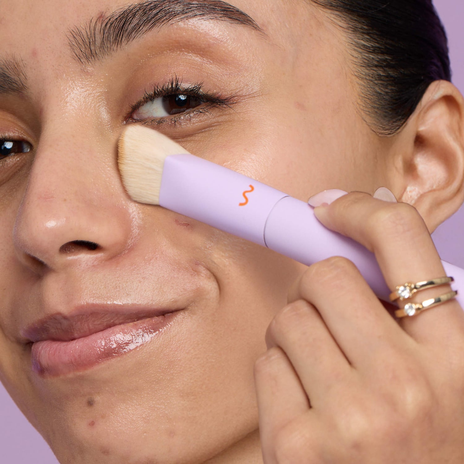 Кисть для консилера Tower 28 Beauty Baby Blender — фото 3