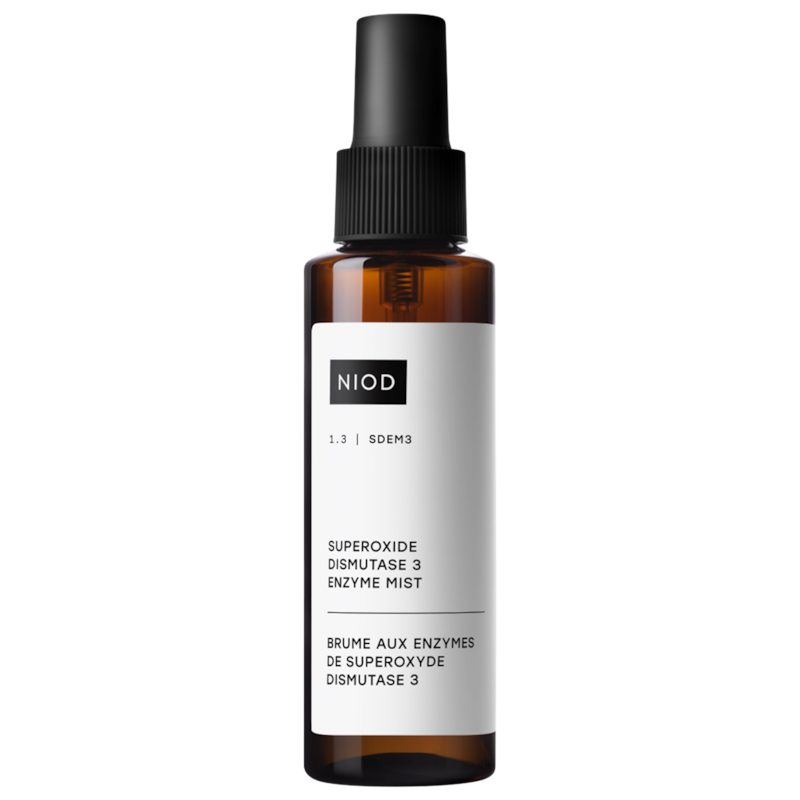 Superoxide Dismutase 3 Enzyme Hydrating and Protecting Antioxidant Defense Mist