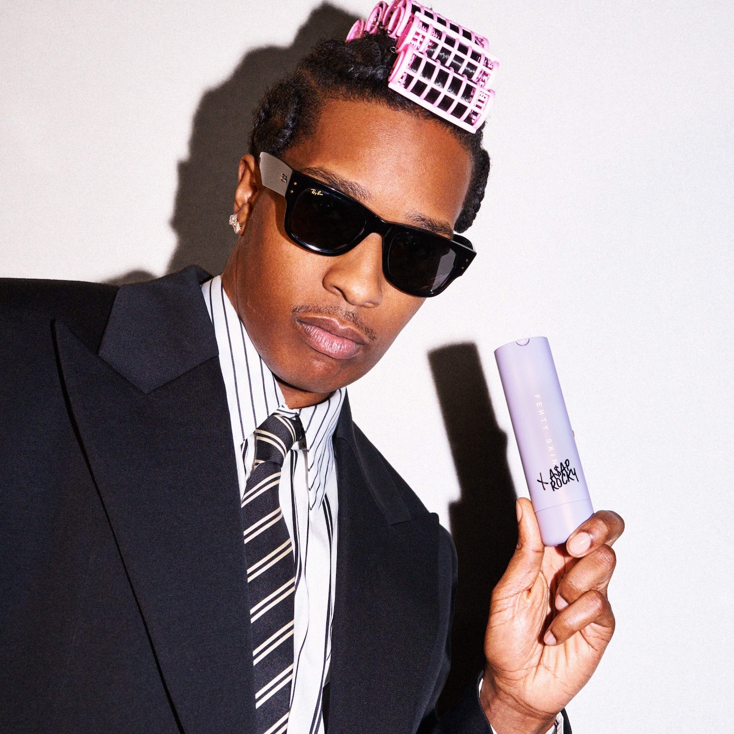 Fenty Beauty by Rihanna Увлажняющий солнцезащитный крем Fenty Beauty A$AP Rocky Hydra Vizor SPF 30 с футляром — фото 2